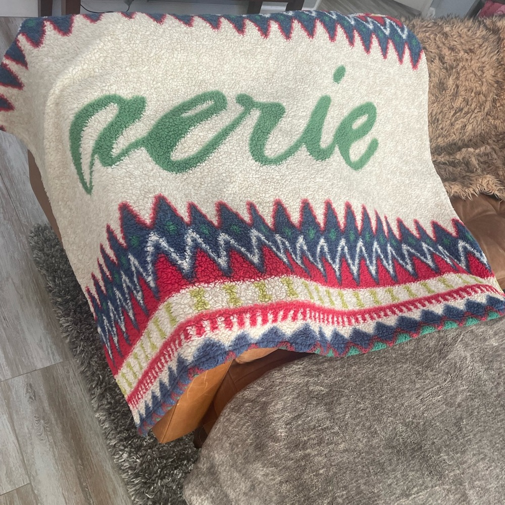 American Eagle (Aerie) Holiday Throw